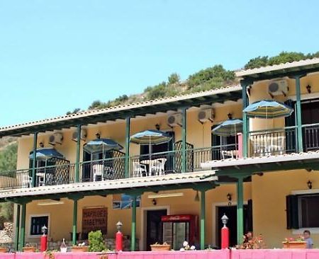 Marathes Studios Áyios Nikítas Exterior photo