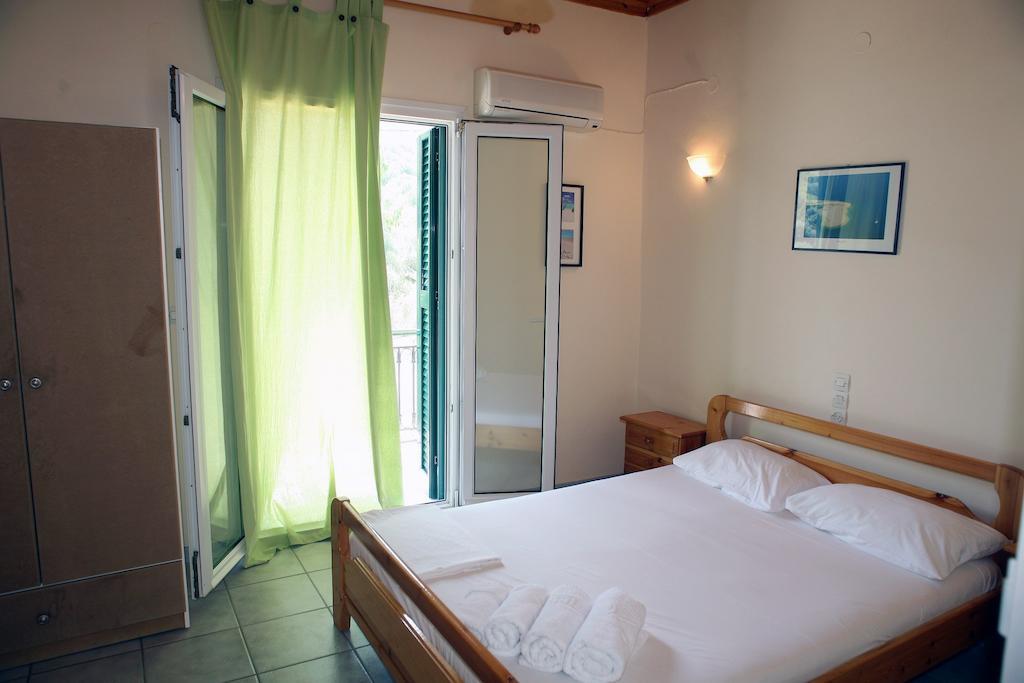 Marathes Studios Áyios Nikítas Room photo